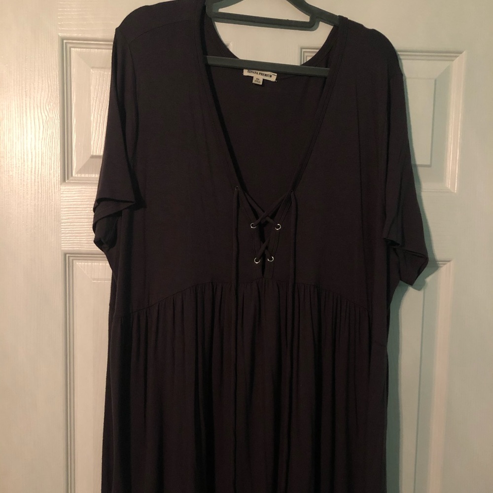 Flowy Charcoal Top